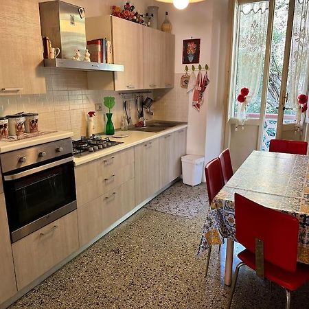 Appartamento Vicino Al Centro Pistoia Eksteriør bilde