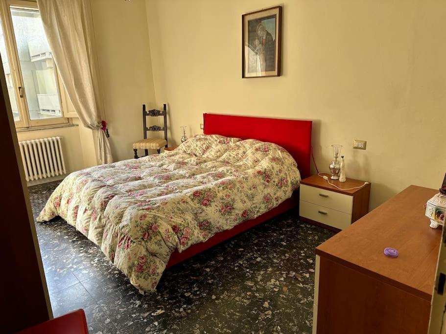 Appartamento Vicino Al Centro Pistoia Eksteriør bilde